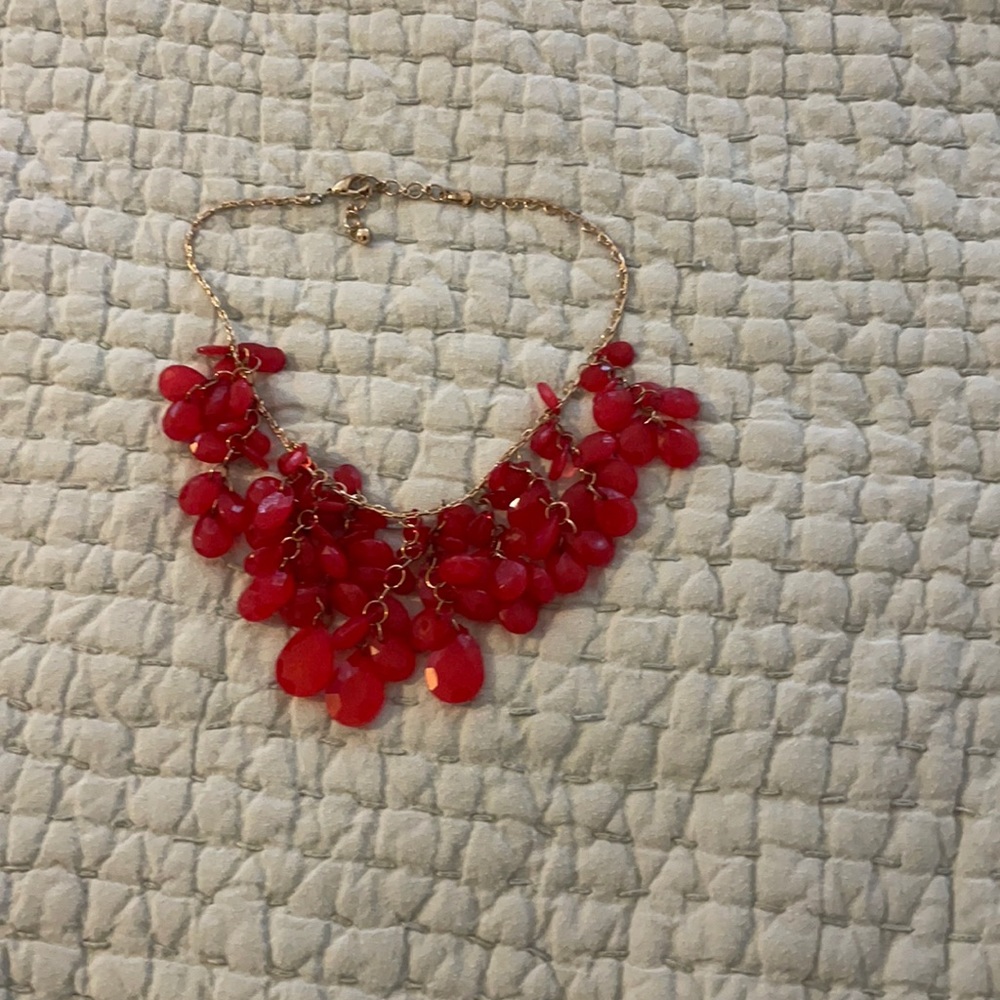 Pretty red necklace